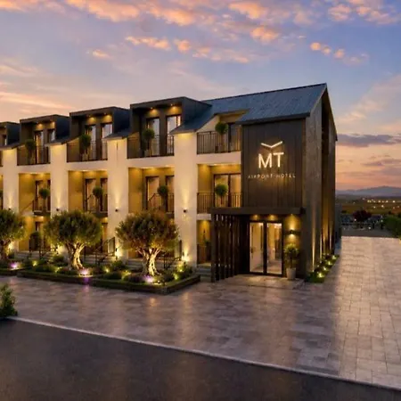 Mt Airport Otel Vorë